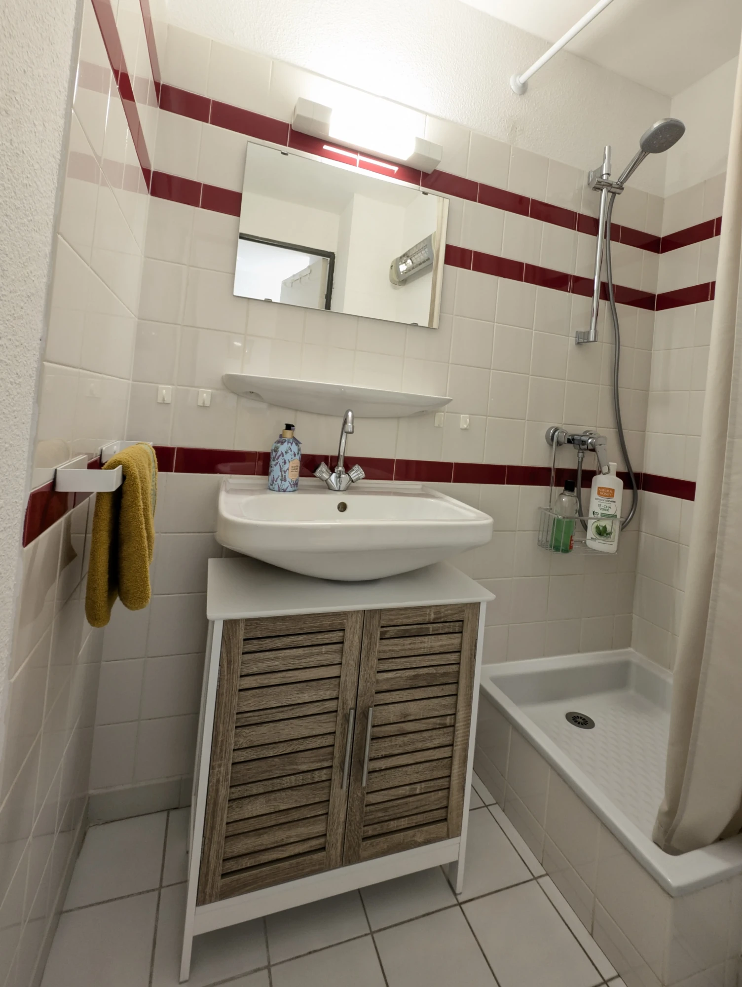 salle-de-bain-neuve-douche